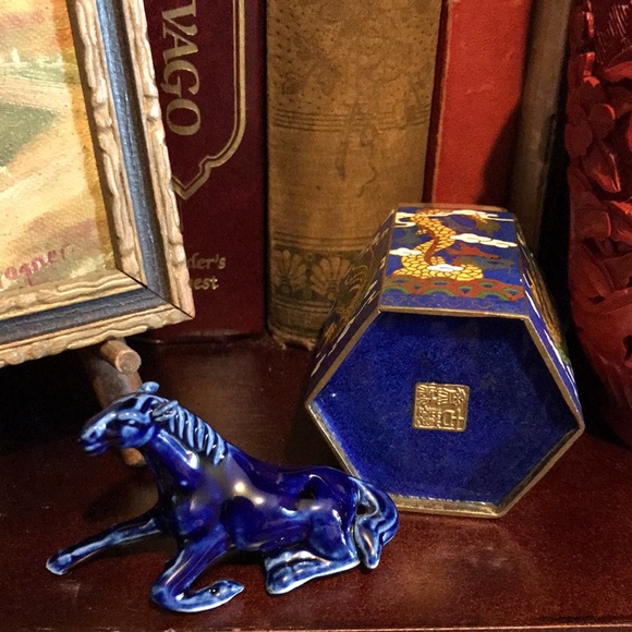 Vintage Cobalt Blue Cloisonné Hexagonal Brass Dragon Phoenix Tea Box - Picture 5 of 6